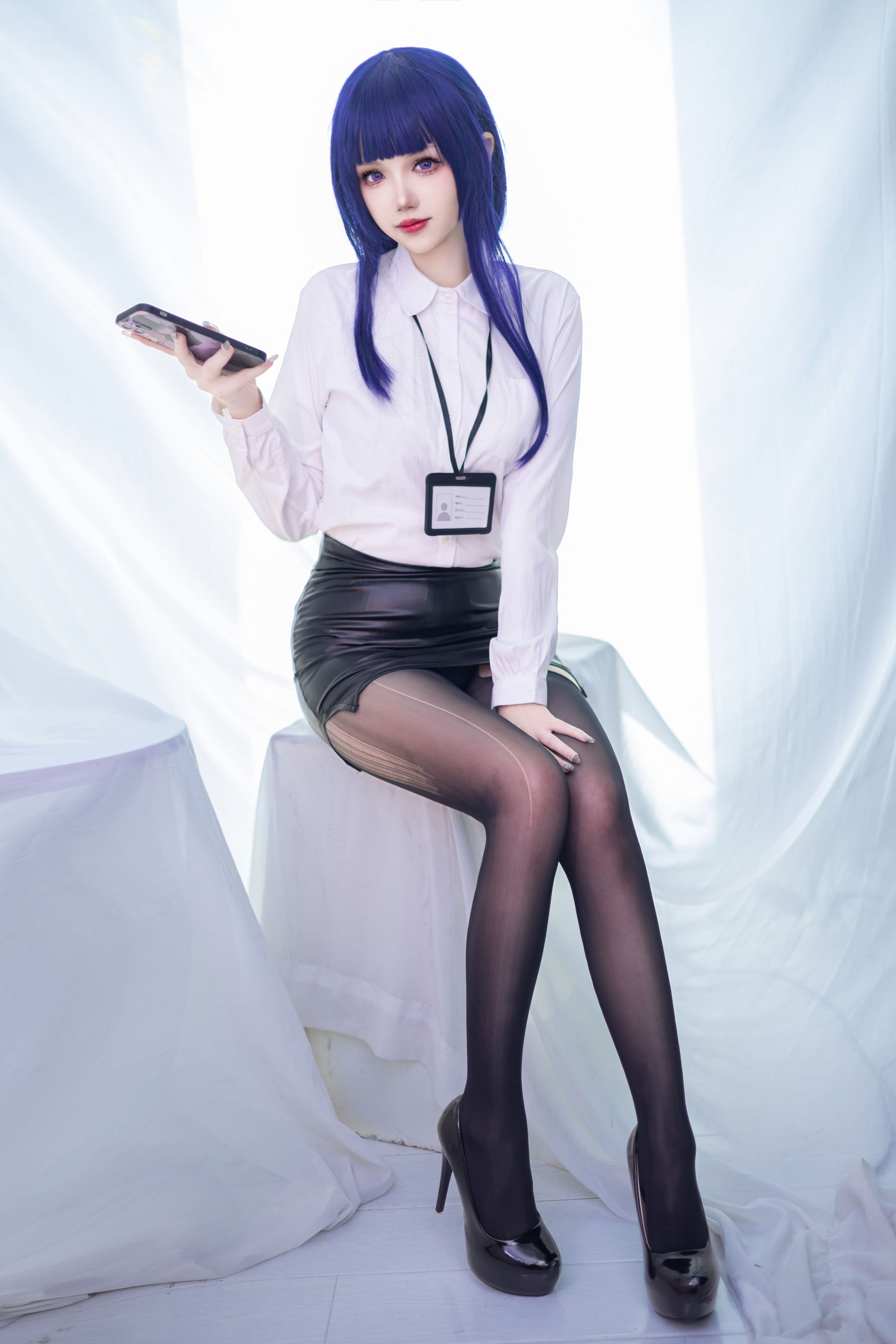 动漫博主雪晴Astra白衬衫黑色短皮裙COS雷电将军-御萝部落