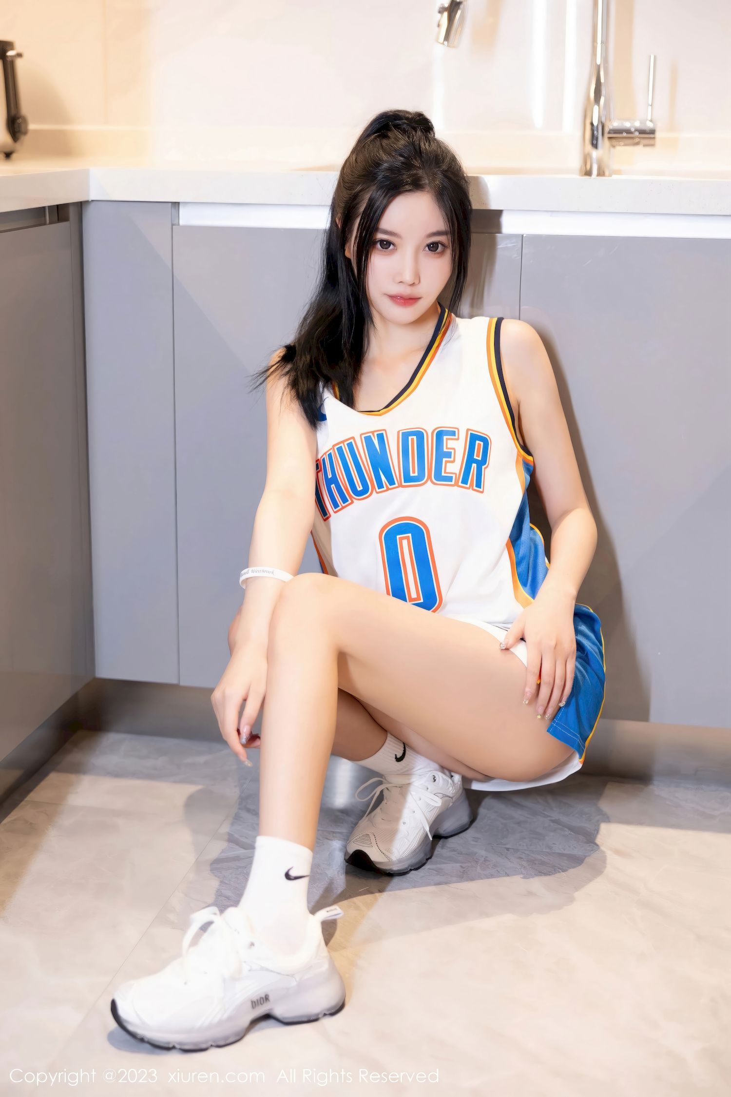 杨晨晨Yome - 丰腴身材+运动美腿 安吉旅拍