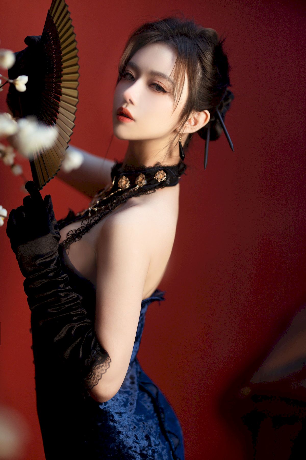 邻家正妹Shika小鹿鹿旗袍系列COS烽火经年美图-御萝部落