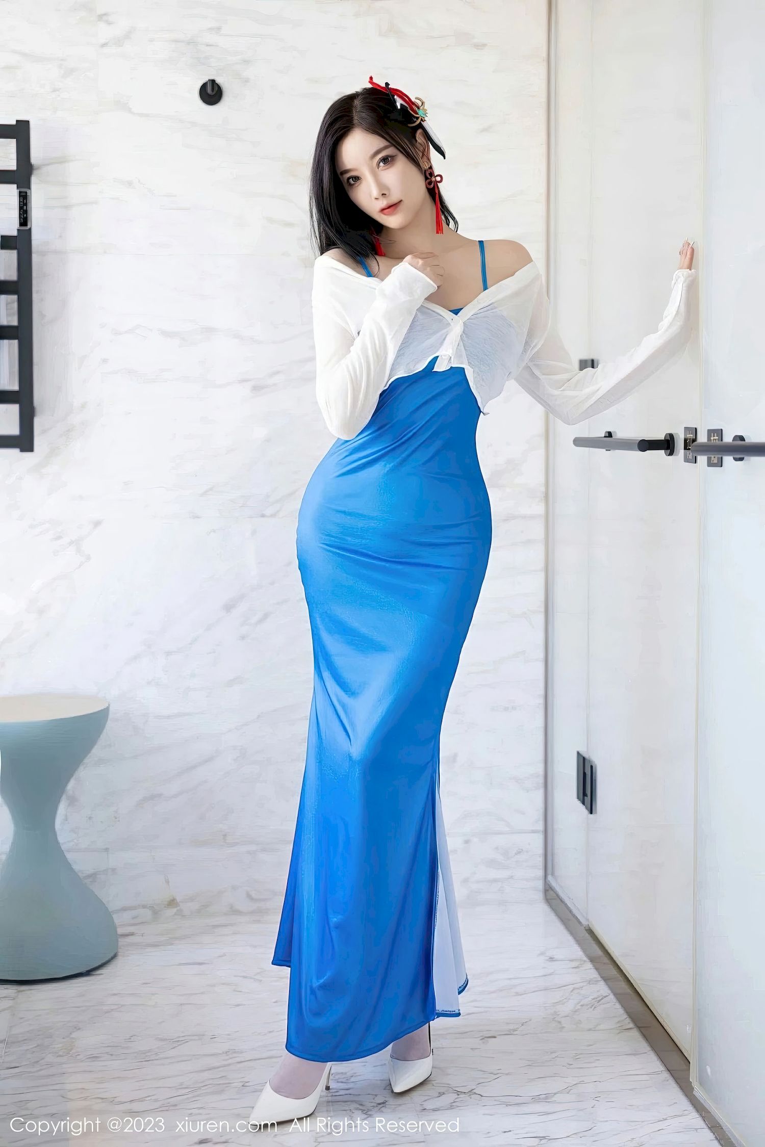 杨晨晨Yome - 白色上衣+蓝色长裙安吉旅拍