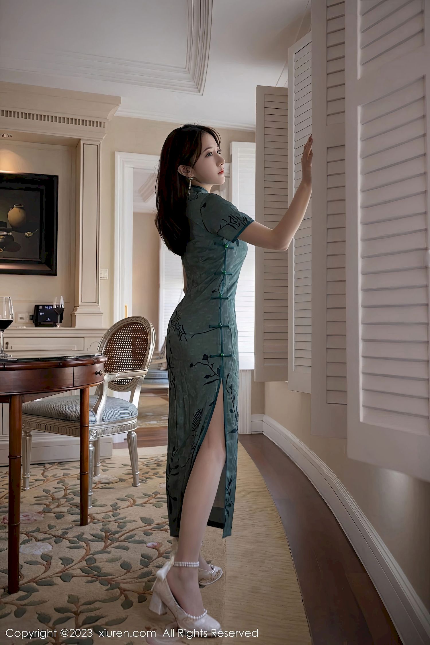 鱼子酱Fish - 旗袍+修长美腿巴厘岛旅拍