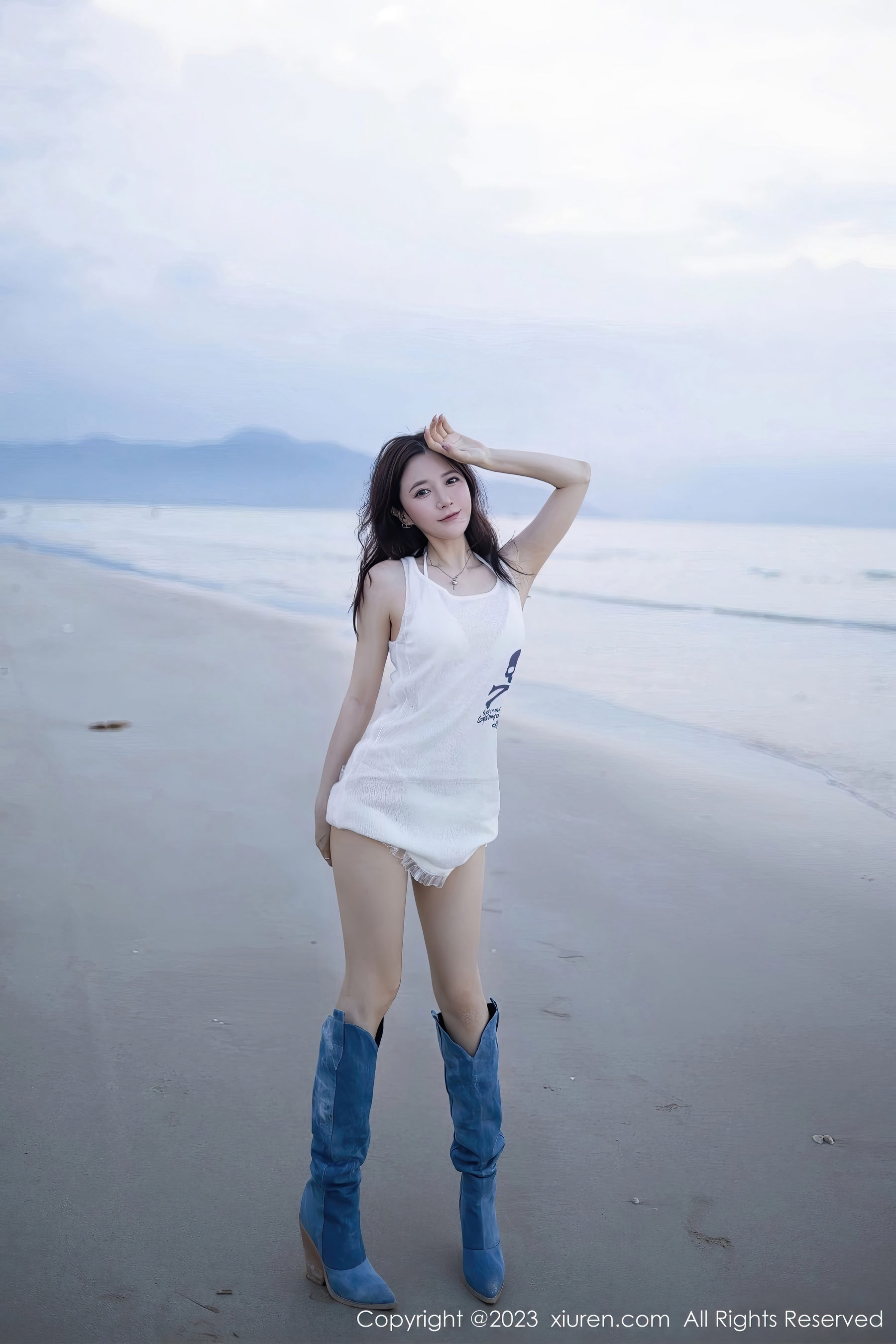 鱼子酱Fish - 比基尼+白裙巴厘岛旅拍