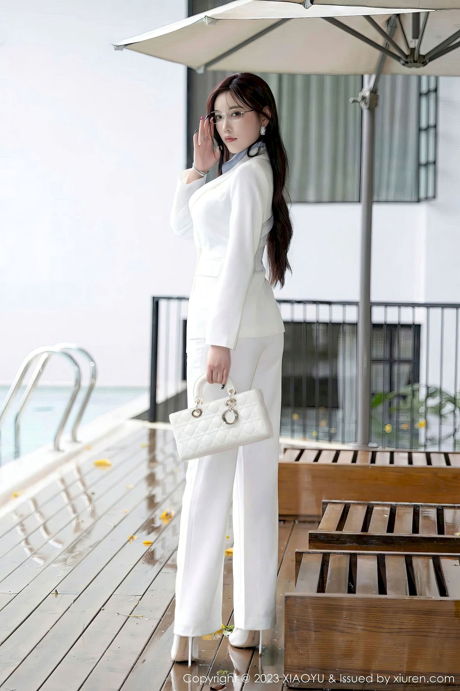 杨晨晨Yome - 白领OL+原色丝袜贵州旅拍