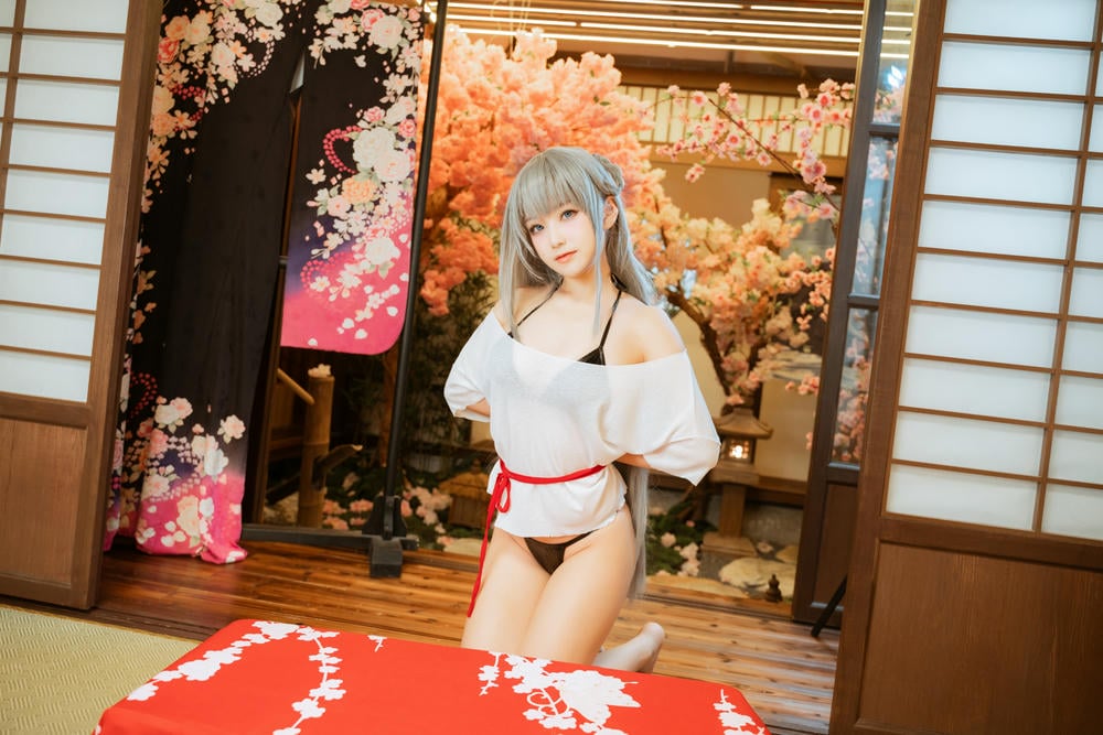 【網路收集系列】七七娜娜子 – 美因茨【44P】 – COSPLAY-御萝部落